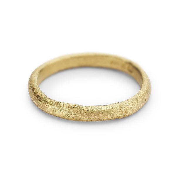 Ladies Textured Wedding Band in Yellow Gold – Ruth Tomlinson