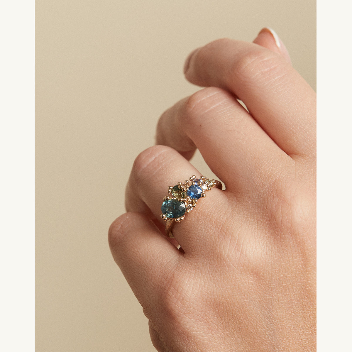 Mixed Sapphire and Diamond Tumbling Cluster Ring