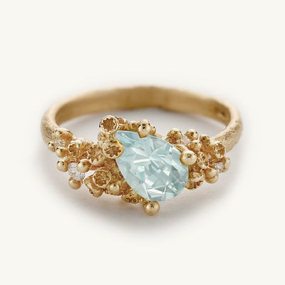 Ruth Tomlinson Aquamarine and Diamond Ring