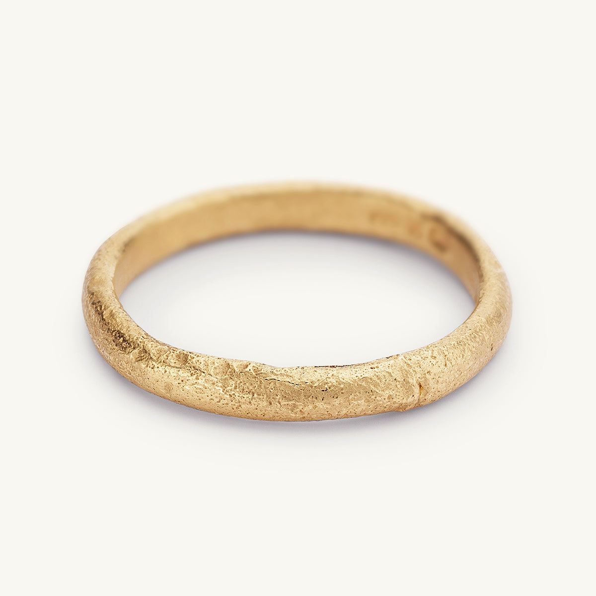 Ruth Tomlinson Raw Gold Textured Wedding Band - 2.5mm - 14Y