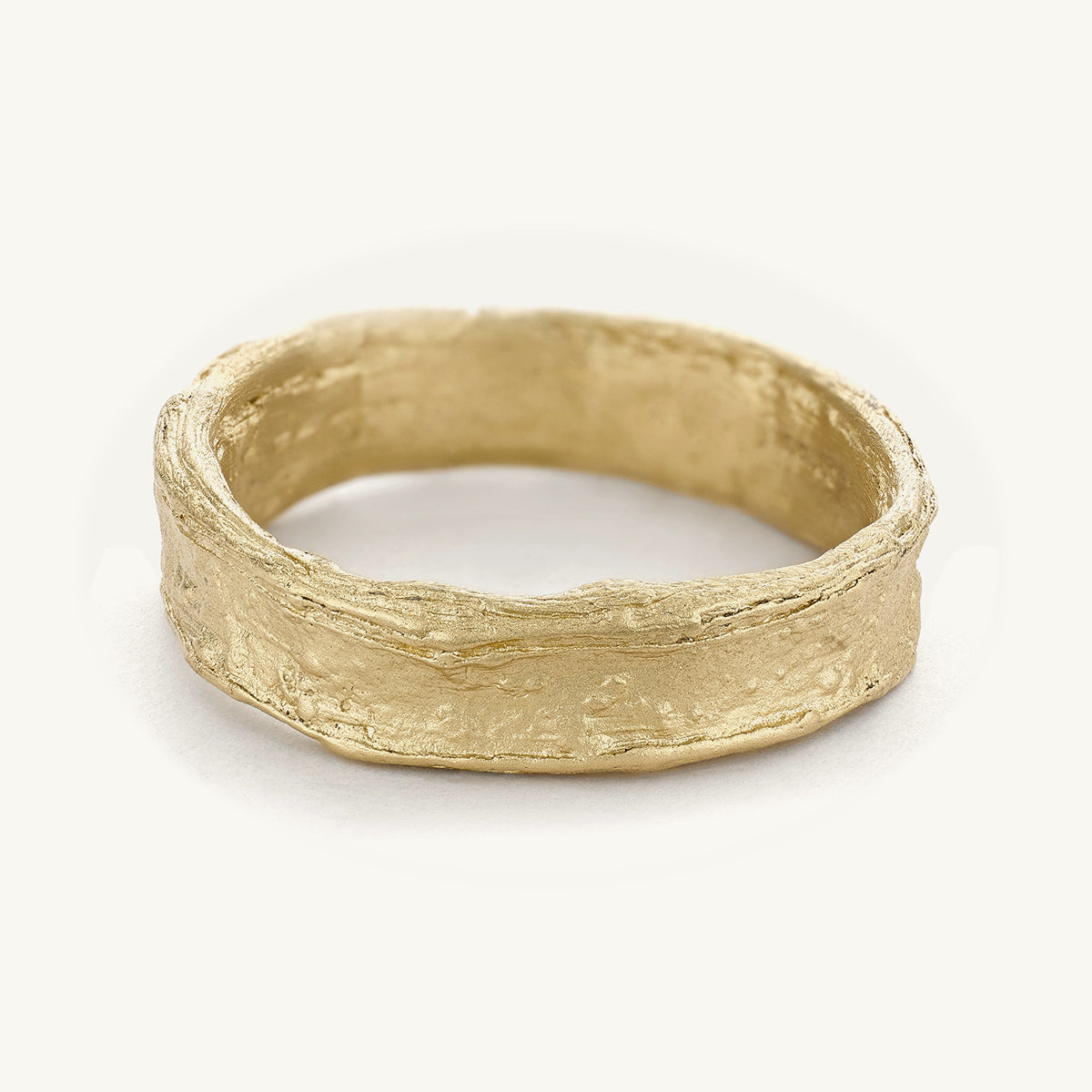Ruth Tomlinson Rugged Alternative Wedding Band 5mm 14ct yellow gold