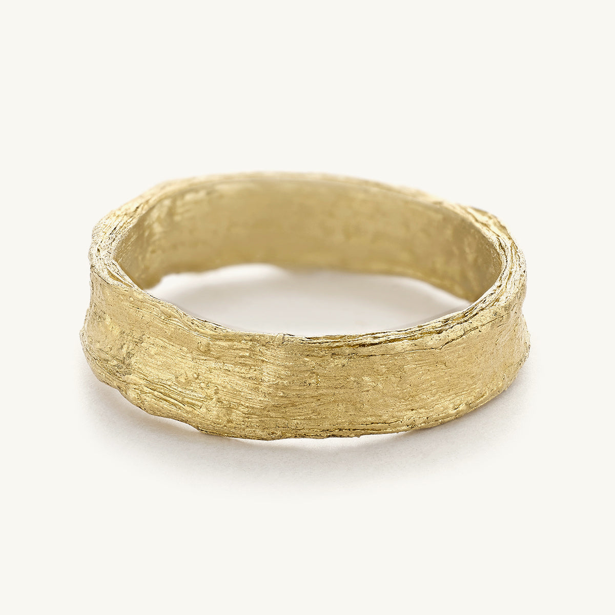Ruth Tomlinson Rugged Alternative Wedding Band 5mm 18ct yellow gold