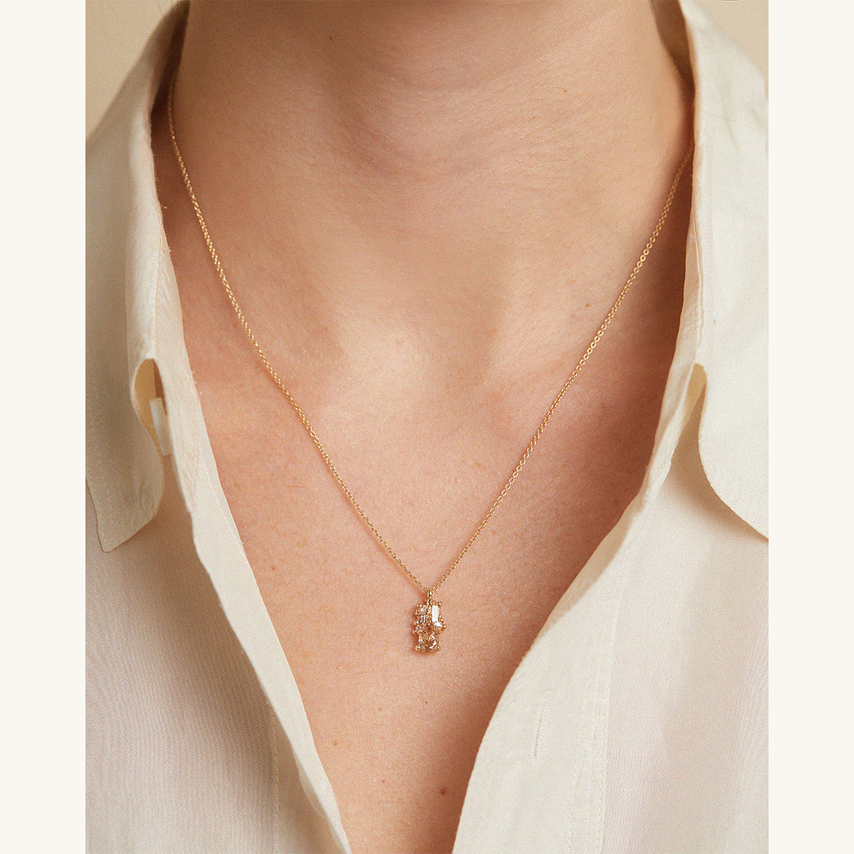 Luminous Champagne Diamond Pendant