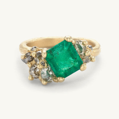 Emerald and Grey Diamond Tumbling Cluster Ring
