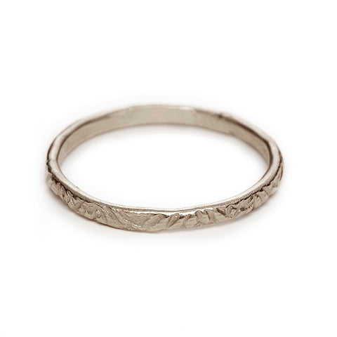 Engraved ladies wedding band from Ruth Tomlinson, handmade in London