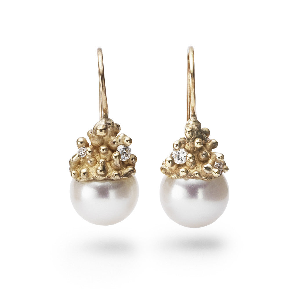 Cartier Platinum Cartier de Lune Diamond and Pearl Earrings | Diamond drop  earrings, Pearl earrings, Pearl drop earrings