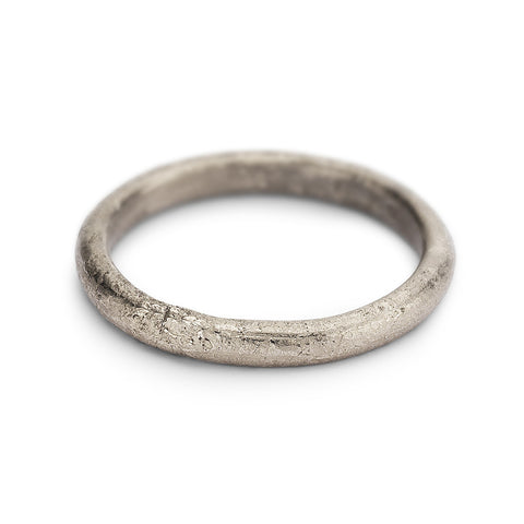 Textured white gold ladies wedding band by Ruth Tomlinson, handmade in London
