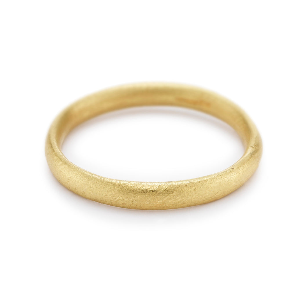 18ct yellow gold ladies wedding band from Ruth Tomlinson